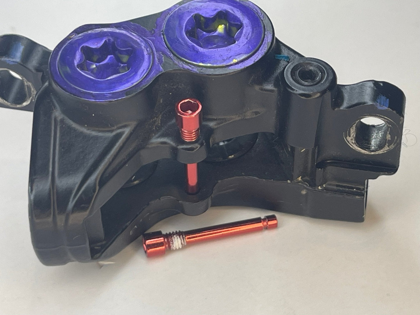 Brake-Pad Screws/ Pins - E-moto (Set of 2)